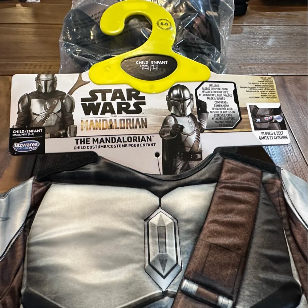 Star Wars Mandalorian child’s Costume - Brown and‎ Silver Size Small 5 6 NWT